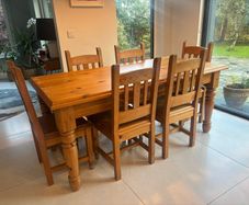Farmhouse solid oak kitchen table and six chairs