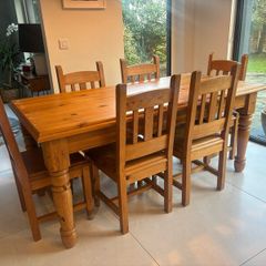 Farmhouse solid oak kitchen table and six chairs