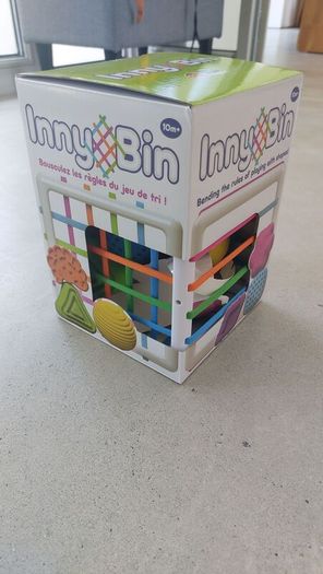 Inny Bin - Shape sorter