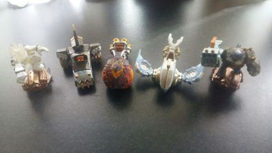skylander figures
