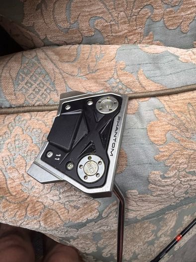 scotty cameron phantom 11