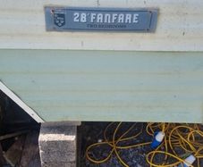 mobile home ( must collect )