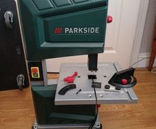 Parkside bandsaw.