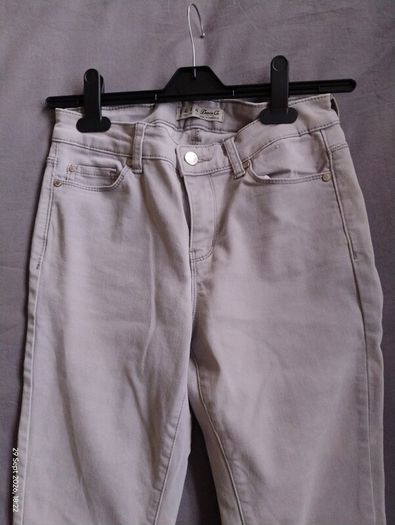 women's jeans
