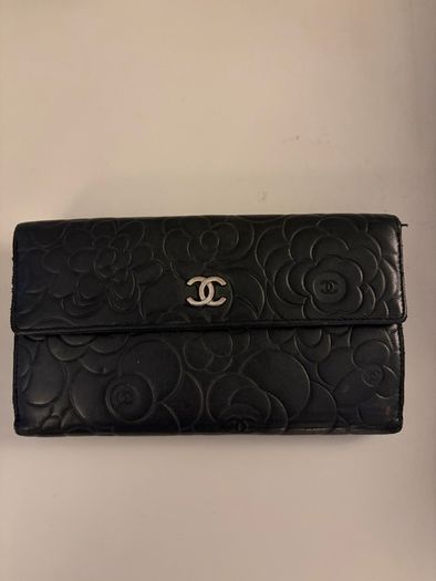 chanel wallet