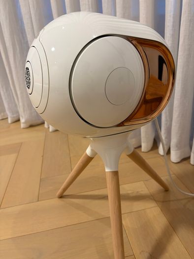 Stereo Pair of Devialet Phantom 1 gold 108db + Treepod stands with ash legs