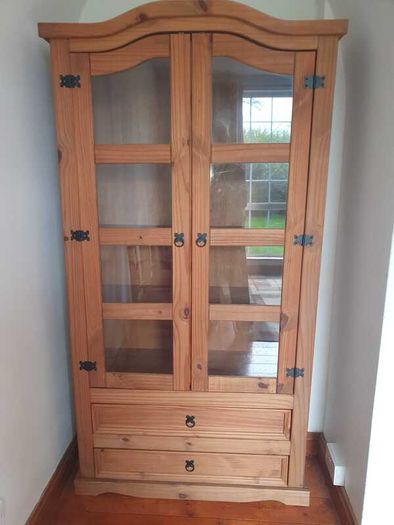 Job lot of furniture and appliances