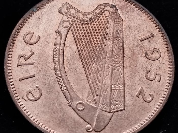 [#2661] - Ireland 1952 | Irish 1d | One Penny | KM.11 | UNC