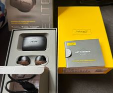 Jabra Elite 65t wireless earbuds