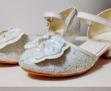 communion shoes like new