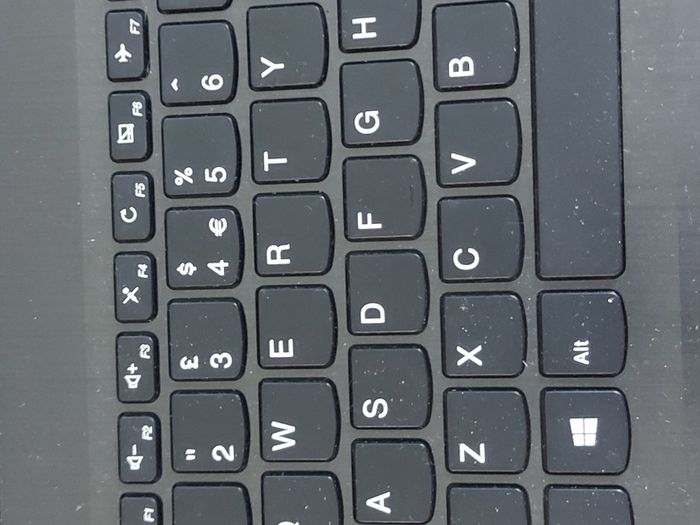 Lenovo Ideapad 310-15ABR, Model 80ST, AMD A10-9600P R5, `10 Compute Cores, 4C + 6G, 2.4GHz, Windows 10, Microsoft Edge, Chrome, and VLC