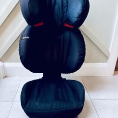childs car seat
