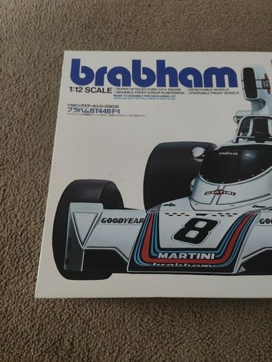 Tamiya 1/12 Martini Brabham BT44B 1975 Formula 1. 12018