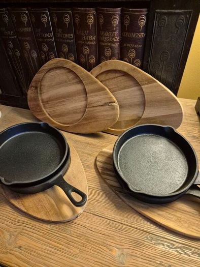 Cast Iron Mini Skillet Set with Wooden Serving Boards (Set of 4)