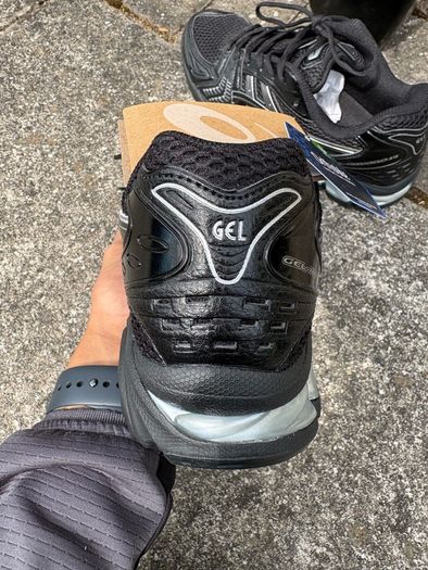 Asics Gel Kayano 14