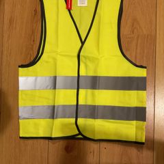 Kids Hi vis 7-9years Brand New with tags