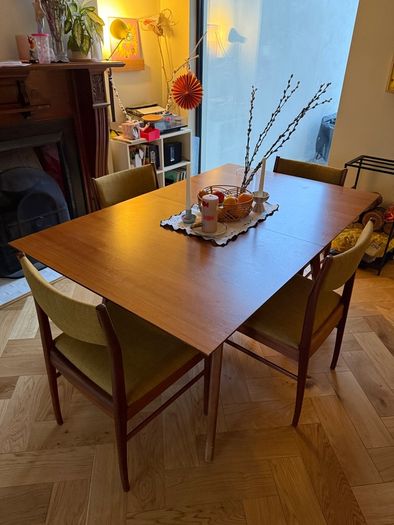 West Elm extendable dining table - mid-century