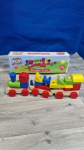 Wooden Shape Sorting Train  Complete with Box