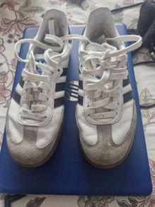 Sambas, white & black