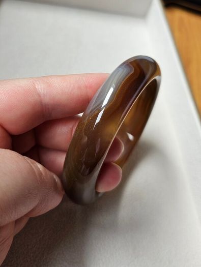 NEW - Natural Agate Bangle