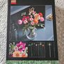 LEGO Botanicals Pretty Pink Flower Bouquet Image 2
