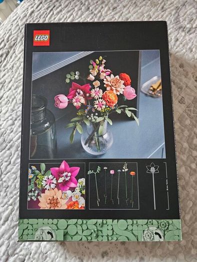 LEGO Botanicals Pretty Pink Flower Bouquet