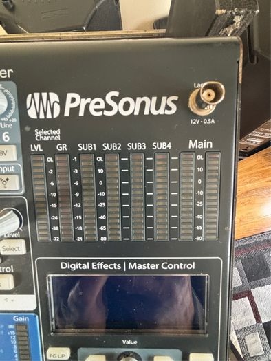 PreSonus 16/4/2 Digital Mixer+Flightcase+Stand