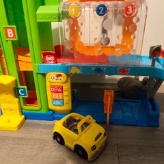 Fisher-Price Little People Garage & Car Wash Playset