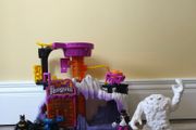 Imaginext Penguin Lair Playset