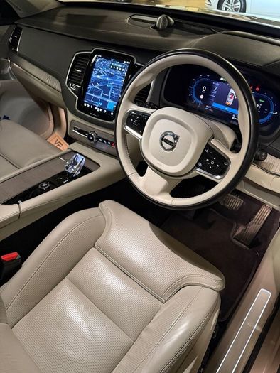 Volvo Xc90 T8 Phev Ultimate Bright 22 Alloys