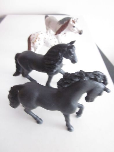 Schleich Horse Figures  X4