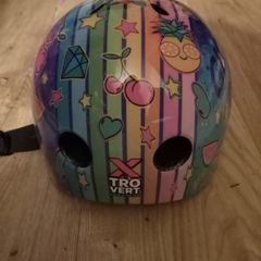 Cycling helmet