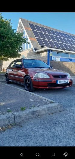 Honda Civic 1.5i LS VTEC