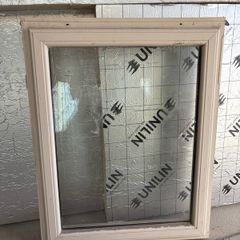 Double glazed window (cream)