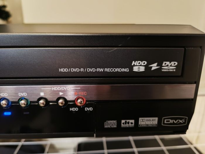 Toshiba RD-XV45 DVD Recorder for repair