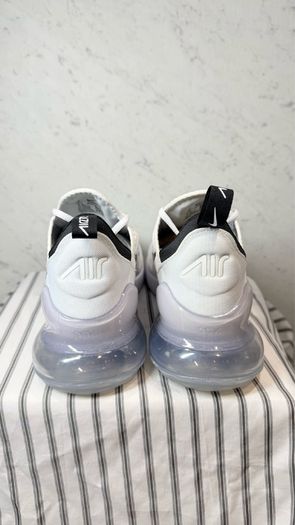 Nike Air Max 270