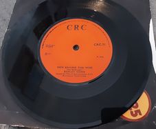 irish pressed single,  men behind the wire