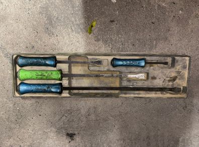 snap on pry bar set
