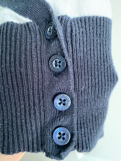 Tommy Hilfiger top size S