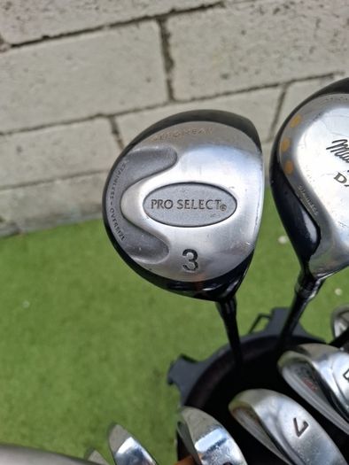 Golf Clubs Compleat Set