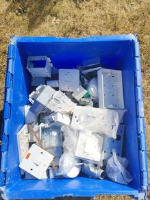 Box of various electrical items