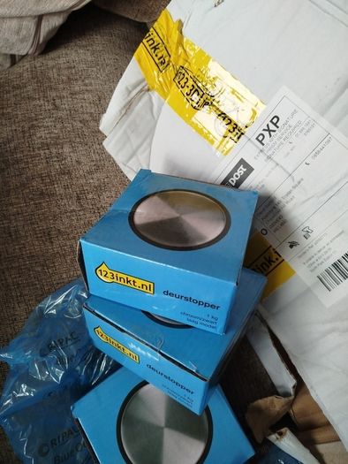 doorstopper 1kg weights x 3