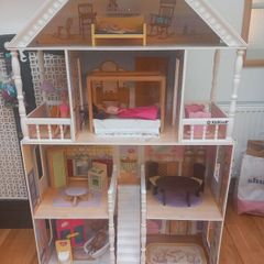 dolls house