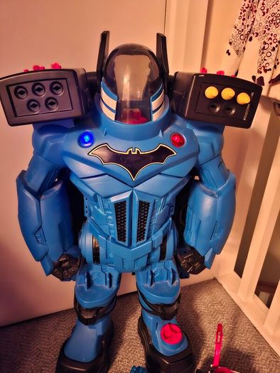 Batman Imaginext DC Super Friends Batbot Xtreme.
