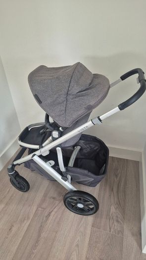 Uppababy Vista V2