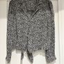 Oasis animal print cropped shirt (Size 10) Image 5