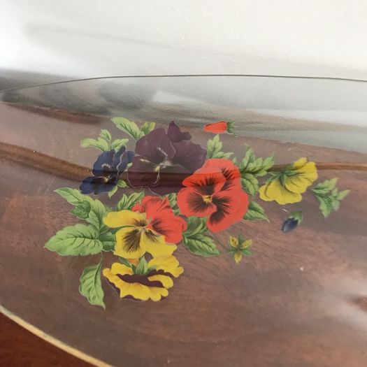 Glass dish