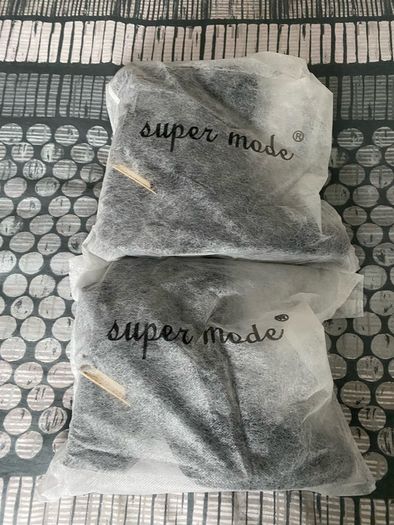 Size 4 knitted knee high Boots