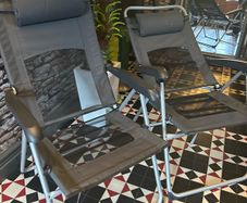 Folding reclining chairs