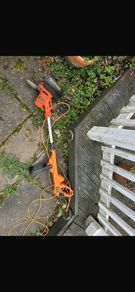 Black+Decker electric grass strimmer